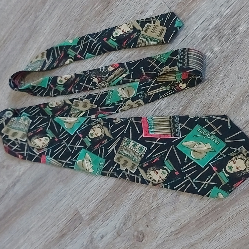 Renato Balestra 100% silk tie